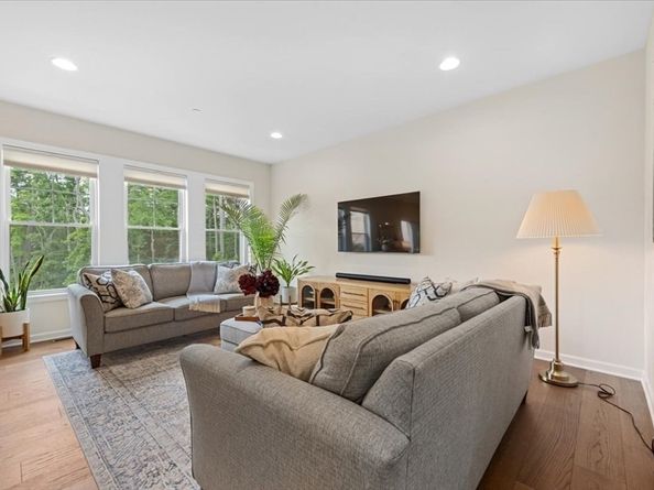 11 Winslow Lane 2, Grafton MA 01536