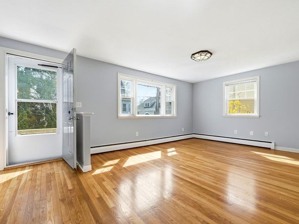 50 Earl St, Malden MA 02148