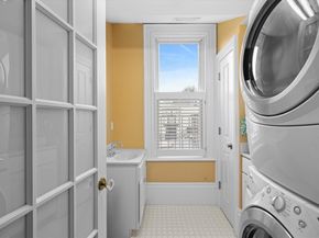 12 Auburn St, Boston MA 02129