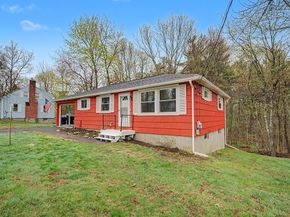 91 Lincoln Ave, Holden MA 01520