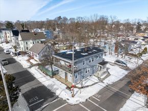 177 Winthrop St, Brockton MA 02301