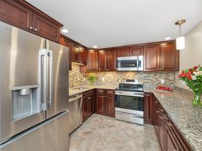 8 Ninth 707, Medford MA 02155