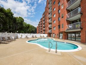 8 Ninth 707, Medford MA 02155