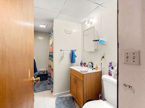 45 Laurel St, Leominster MA 01453