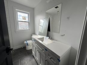 7 Parkway St, Boston MA 02124