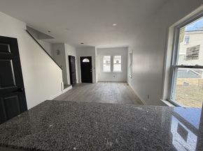 7 Parkway St, Boston MA 02124