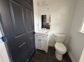 7 Parkway St, Boston MA 02124