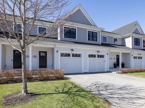 26 Southfield Ln 26, Sherborn MA 01770