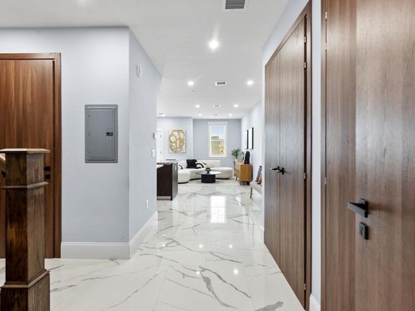 32 Pearl Street 5, Boston MA 02125