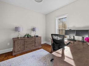 8 Leeds Way, Southborough MA 01772