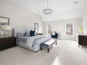 8 Leeds Way, Southborough MA 01772
