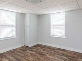 53 Sewall St, Marblehead MA 01945