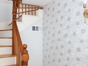 53 Sewall St, Marblehead MA 01945