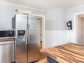 53 Sewall St, Marblehead MA 01945
