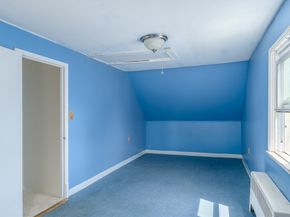 24 Chestnut Hill Rd, Oxford MA 01537