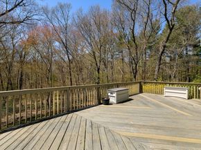 24 Chestnut Hill Rd, Oxford MA 01537