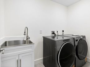 445 Salem St, North Andover MA 01845