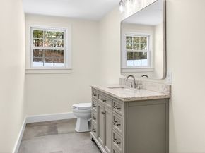 445 Salem St, North Andover MA 01845