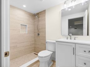 445 Salem St, North Andover MA 01845