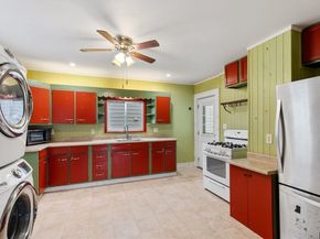 105 Centennial Ave, Gloucester MA 01930