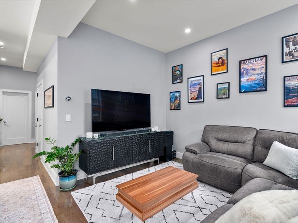 53 Chandler St 3, Boston MA 02116
