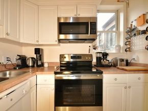 22 River Street 7, Boston MA 02108