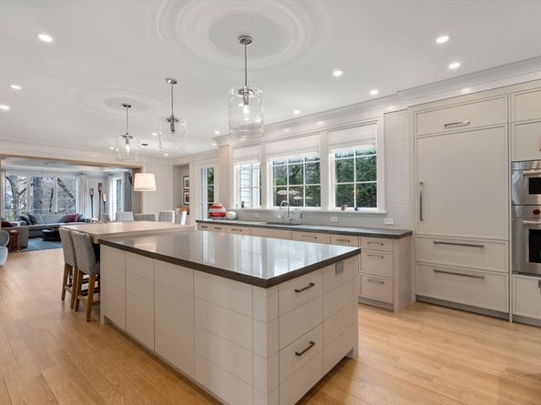 9 Skating Pond Road, Weston MA 02493