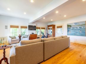 15 Geneva Rd, Andover MA 01810