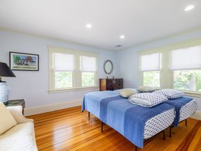 15 Geneva Rd, Andover MA 01810