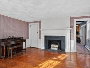 19 Ash St, Marlborough MA 01752