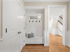 18 Robinson Road, Lexington MA 02420
