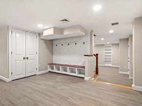 18 Robinson Road, Lexington MA 02420