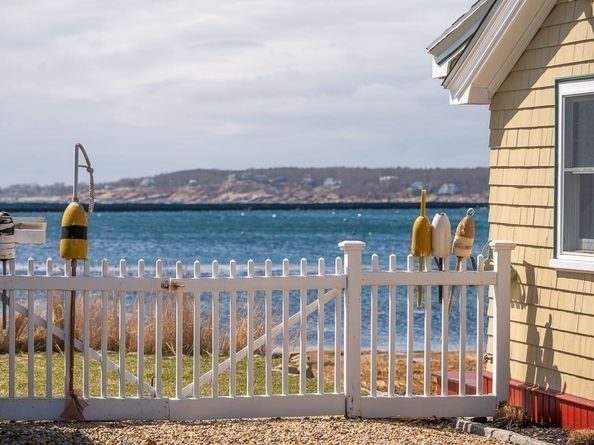 127-131 Eastern Point Blvd, Gloucester MA 01930
