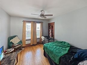 21 Falmouth St, Worcester MA 01607