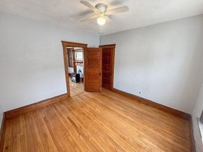 21 Falmouth St, Worcester MA 01607
