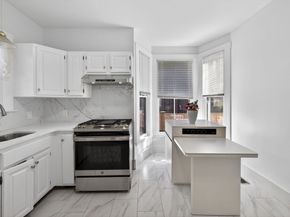 171A Lowell Ave A, Newton MA 02460