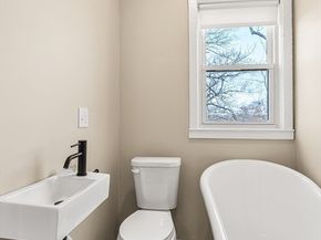 41-43 Highland Ave, Chelmsford MA 01863