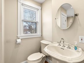 41-43 Highland Ave, Chelmsford MA 01863