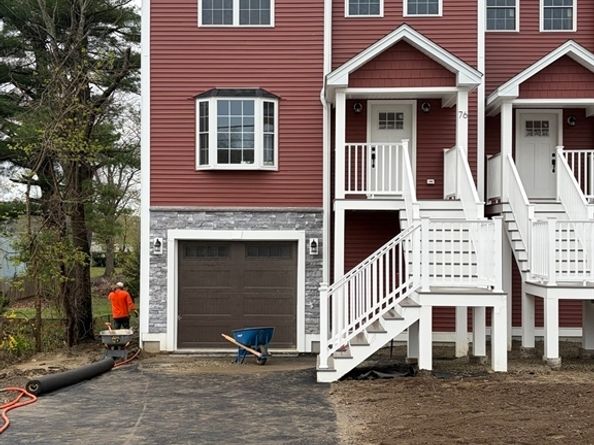 76 Valmor Street, Worcester MA 01604