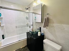 243 Boston Post Rd E 11, Marlborough MA 01752