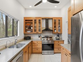 5 Gould Rd, Lexington MA 02420