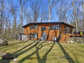 5 Gould Rd, Lexington MA 02420