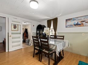 26 Hartford Ave N, Upton MA 01568