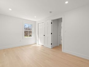 7 Nelson Road, Burlington MA 01803