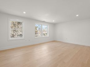 7 Nelson Road, Burlington MA 01803