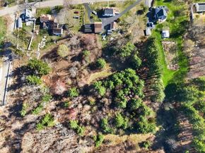 640 Plymouth St, Holbrook MA 02343