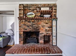640 Plymouth St, Holbrook MA 02343