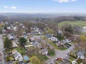 31 Oakledge Road, Waltham MA 02452