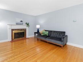 31 Oakledge Road, Waltham MA 02452