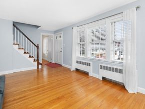 31 Oakledge Road, Waltham MA 02452